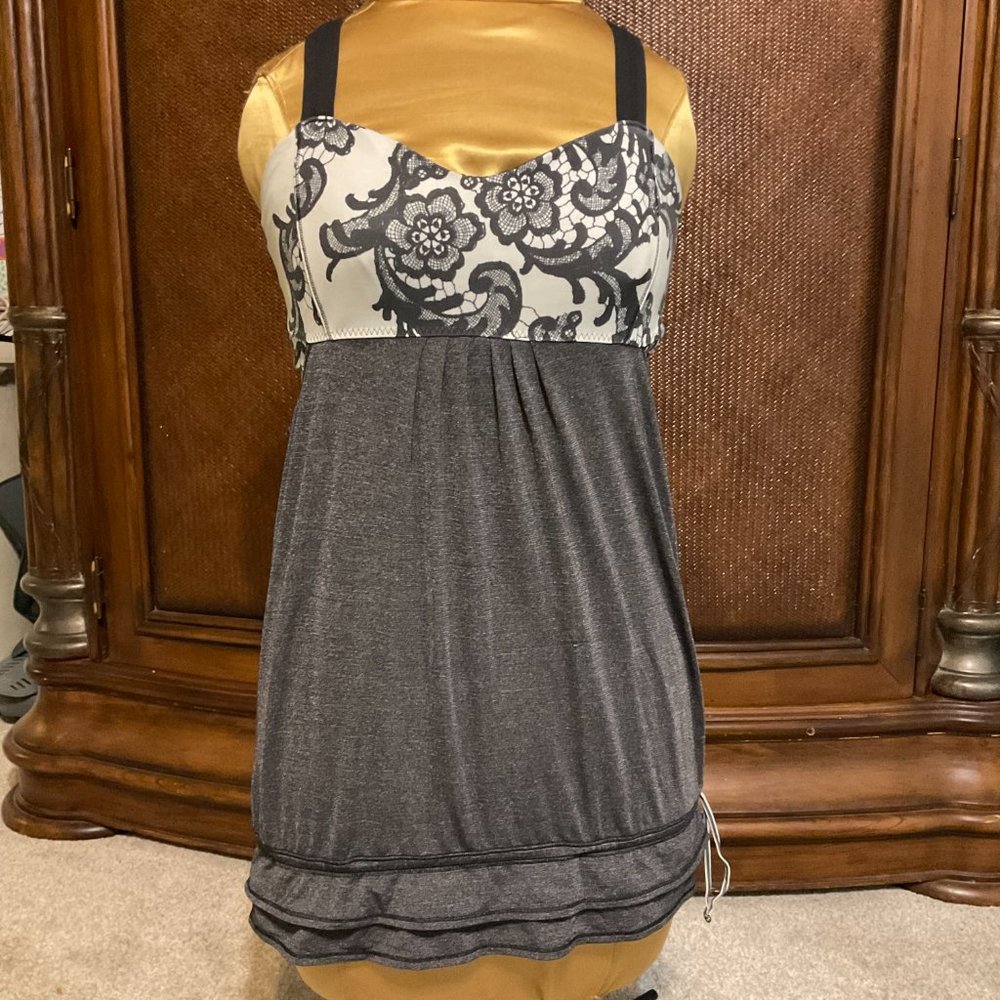 Lululemon Athletica Tank Top Sz 8